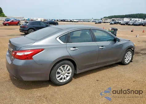 2016 Nissan Altima 2.5 z USA, uszkodzony, nr VIN 1N4AL3AP4GN306355